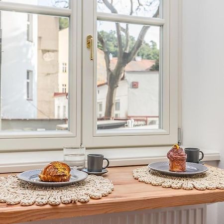 Cozy Quiet New Apartment In Karlin Square Praga Esterno foto