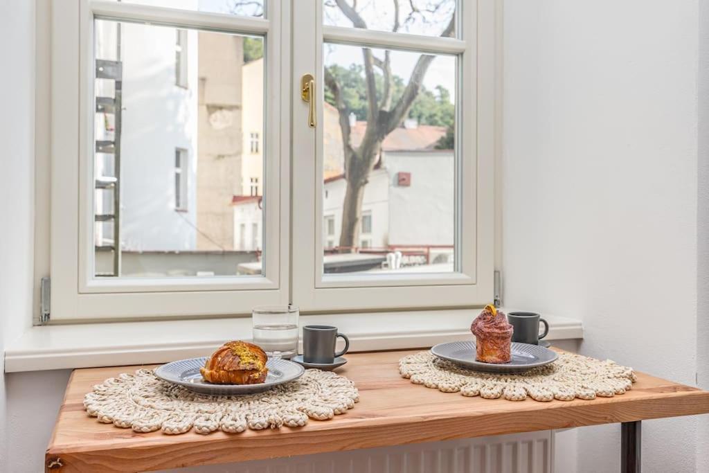 Cozy Quiet New Apartment In Karlin Square Praga Esterno foto